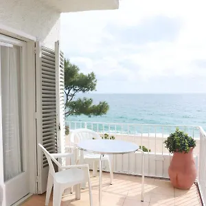  Apartment Aromar